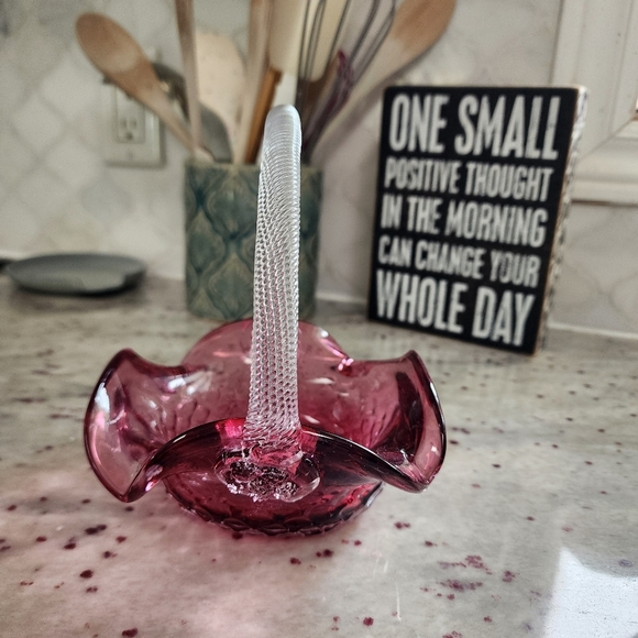 Elegant Heritage Cranberry Collection/Pink Glass Basket - Picture 2 of 5